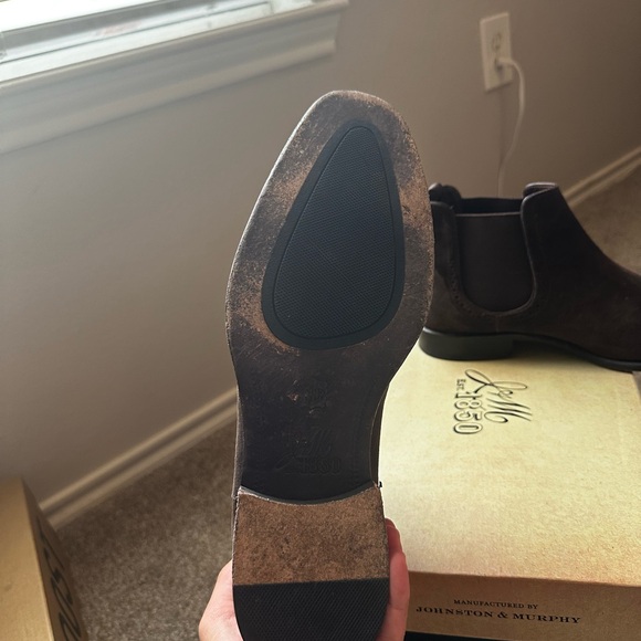 Johnston & Murphy Maxwell Chelsea Boot Size 10, Used three times - Picture 4 of 5